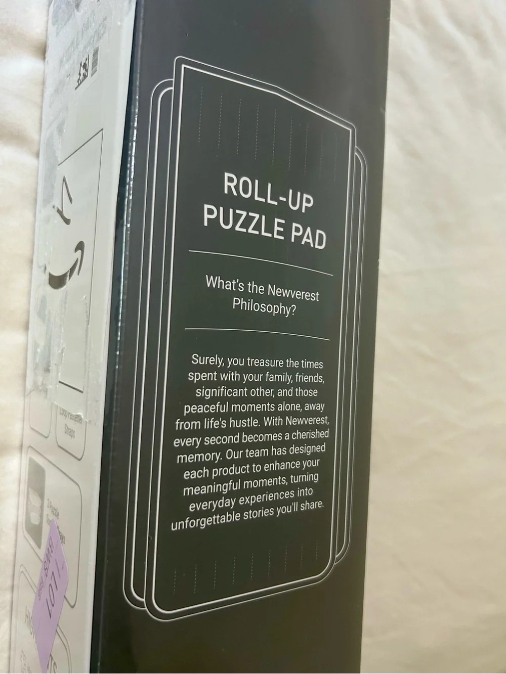 New Roll-Up Puzzle Pad up to 1500 pieces Newverest Never Opened